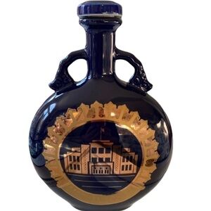 Kinmen Kaoliang Liquor Cobalt Blue & Gold Pottery Decanter Liquor Art Bottle.